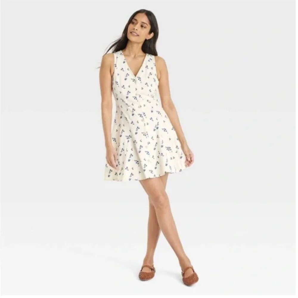 NWT Universal Thread Floral Button Front Dress Size M